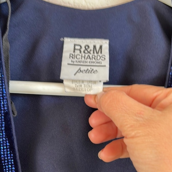 R & M Richards Blue Blazer with Subtle Pattern - Picture 2 of 7